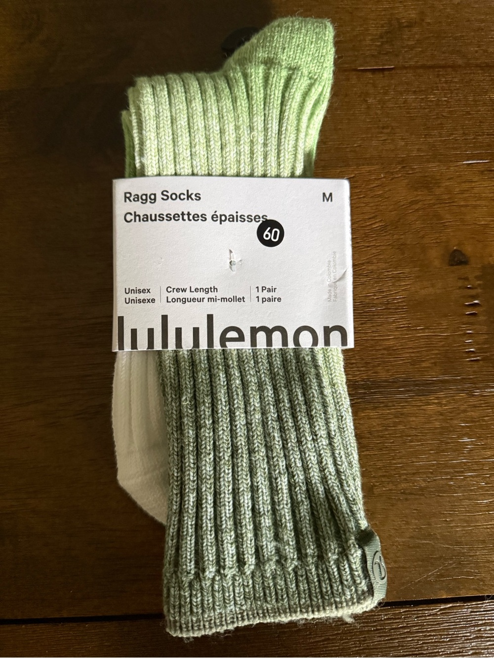 Lululemon NWT M Ombre Green Ragg Crew Socks unisex